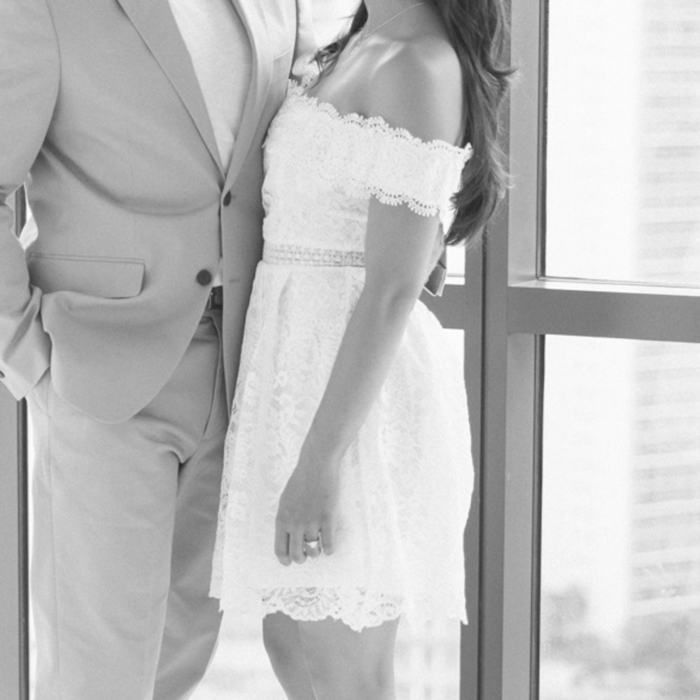 XS Francesca’s White Lace Off the Shoulder Dress